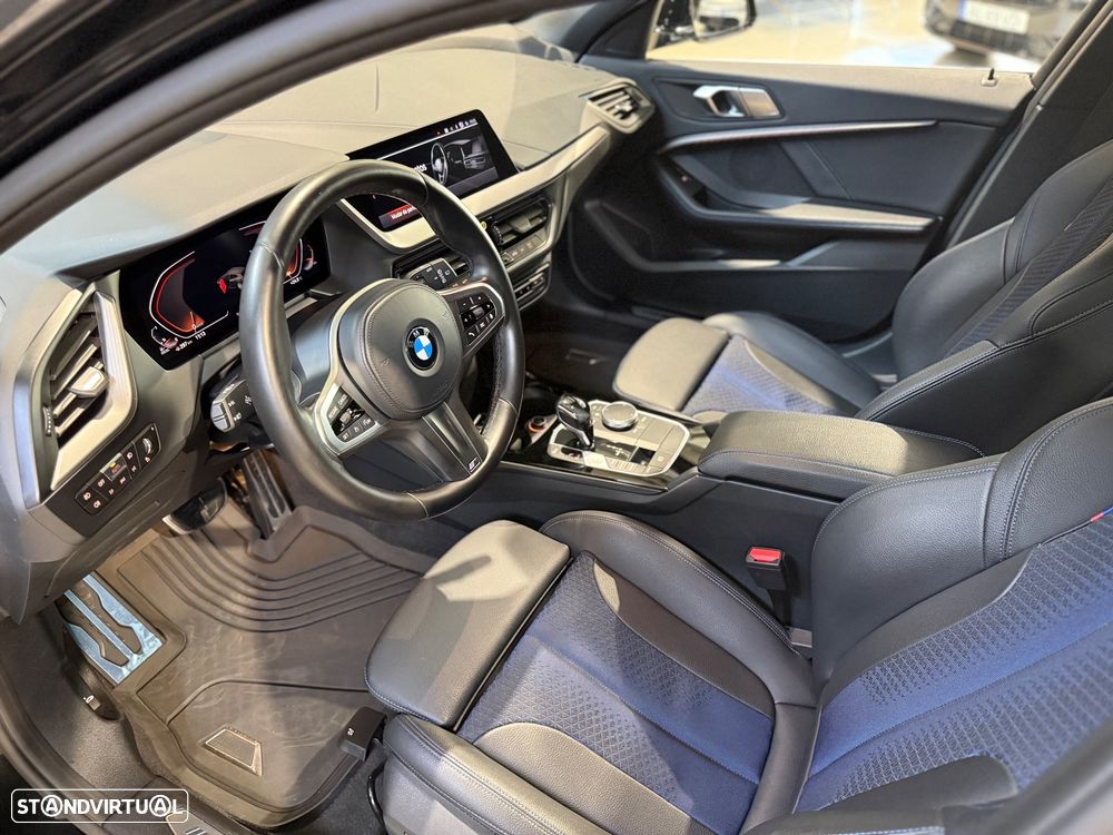 BMW 116 d Pack Desportivo M Auto - 13