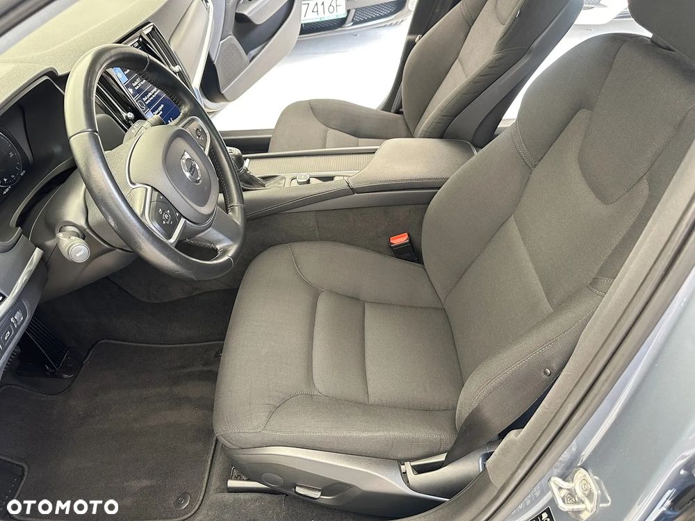 Volvo V90 D4 AWD Kinetic - 7
