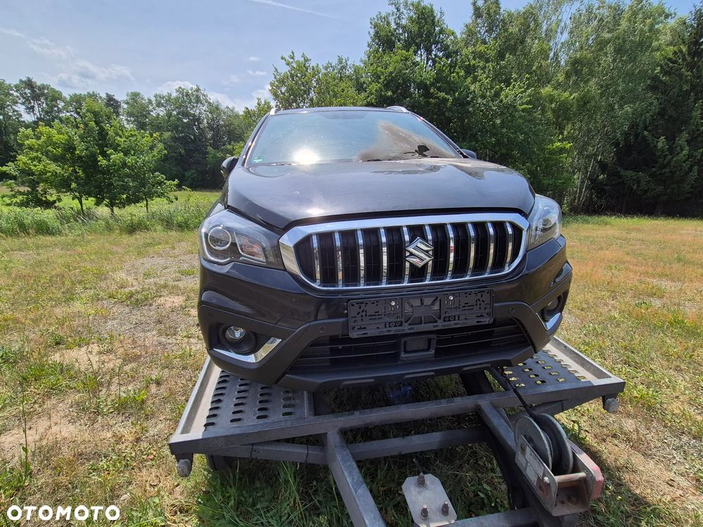 Suzuki sx4 cross 2018rok 1,6 diesel automat 4×4 62 tyś km na części. - 3