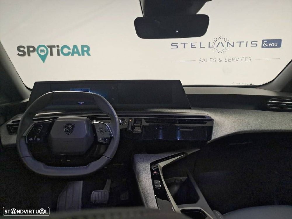 Peugeot 5008 1.2 Hybrid Allure e-DCS6 - 8