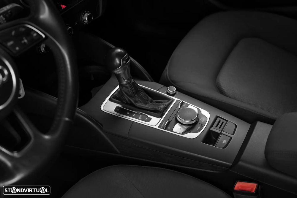Audi A3 Sportback 1.6 TDI S tronic - 26