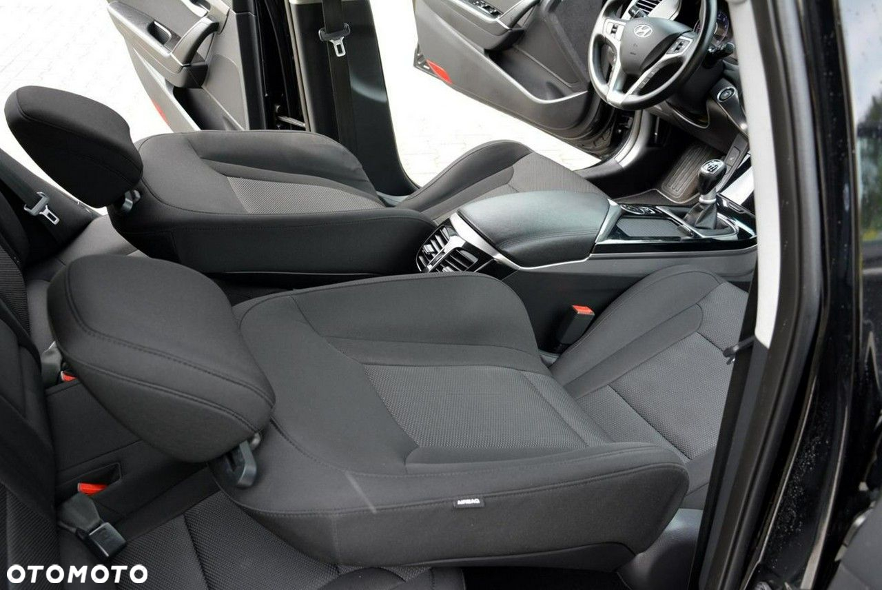 Hyundai i40 2.0 GDI Comfort + - 17