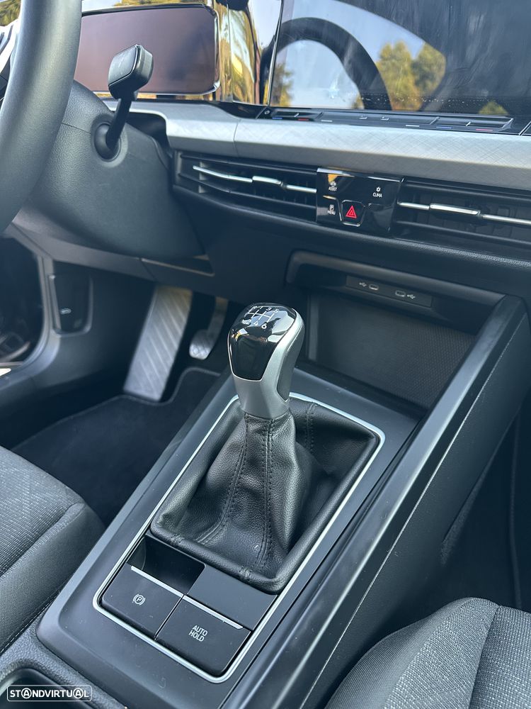 VW Golf 1.0 TSI Life - 13