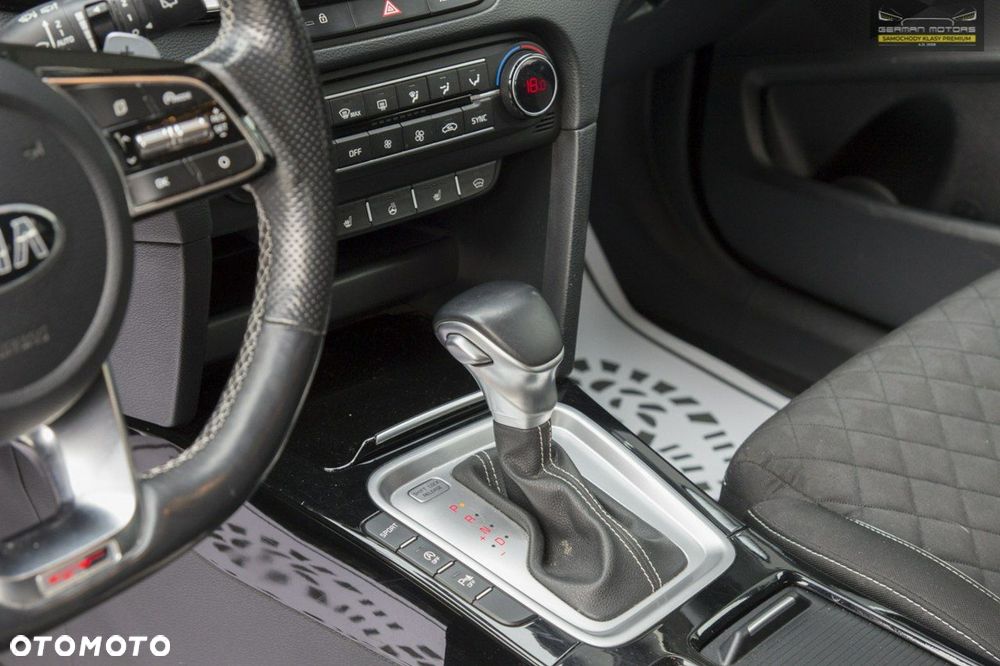 Kia ProCeed 1.5 T-GDI GT Line DCT - 24