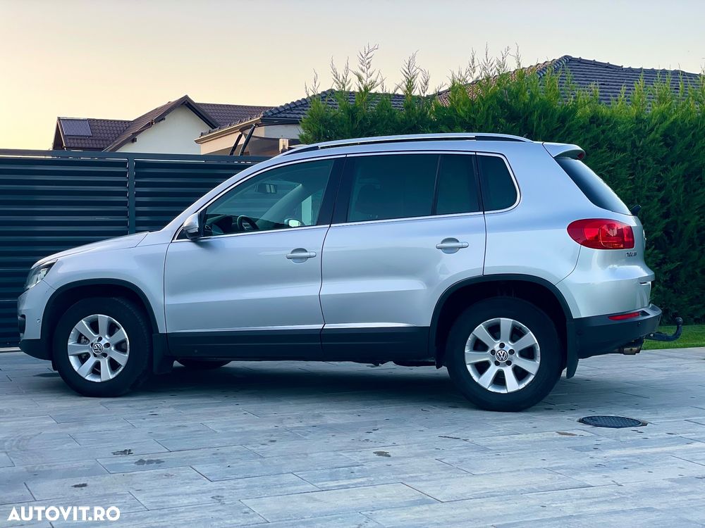 Volkswagen Tiguan 2.0 TDI DPF 4Motion Automatik Track & Avenue - 9