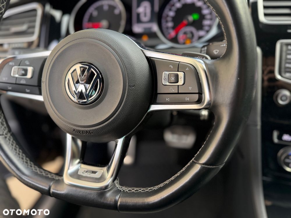 Volkswagen Golf 2.0 TDI (BlueMotion Technology) DSG Highline - 26