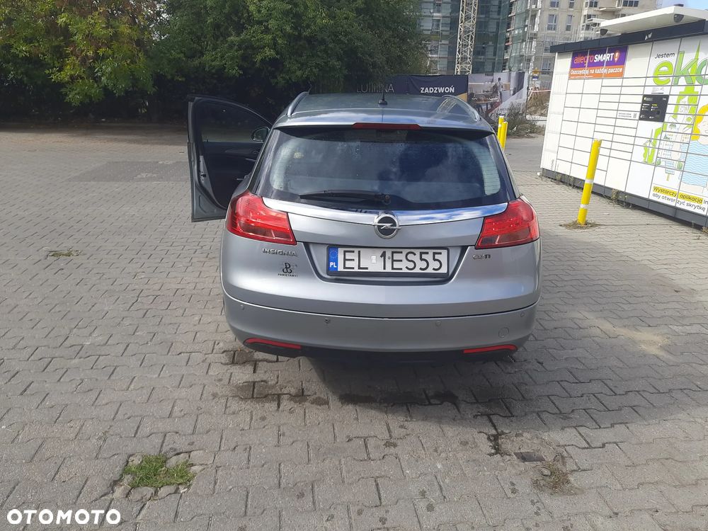 Opel Insignia - 10