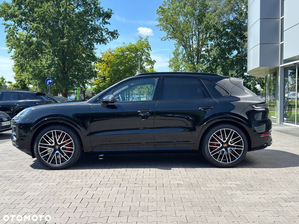 Porsche Cayenne GTS - 8