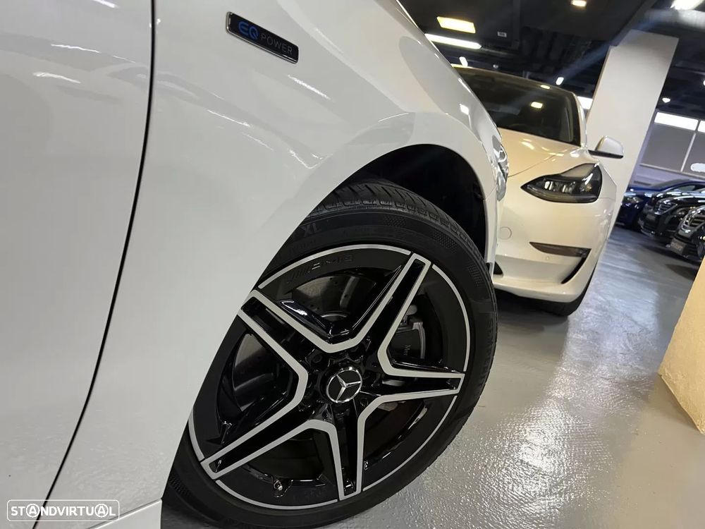 Mercedes-Benz A 250 e 8G-DCT AMG Line - 45