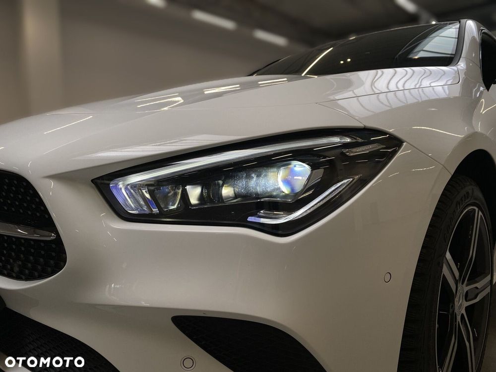 Mercedes-Benz CLA - 10