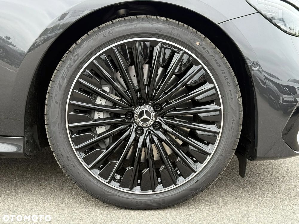 Mercedes-Benz Klasa E - 10