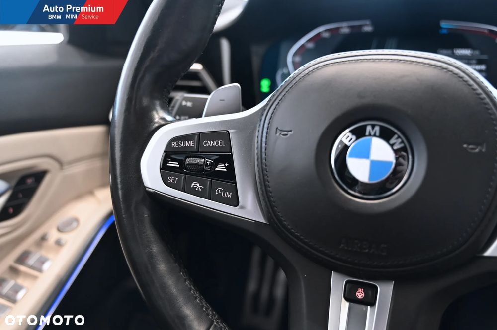 BMW Seria 3 330i xDrive M Sport sport - 5
