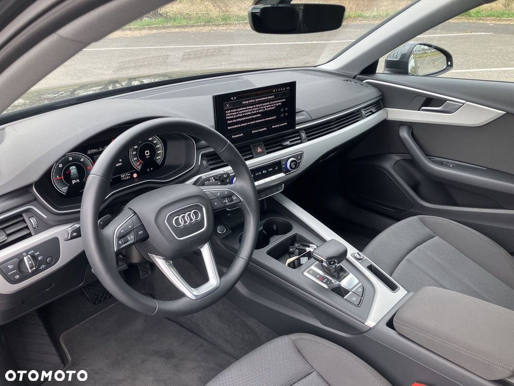 Audi A4 Avant - 10