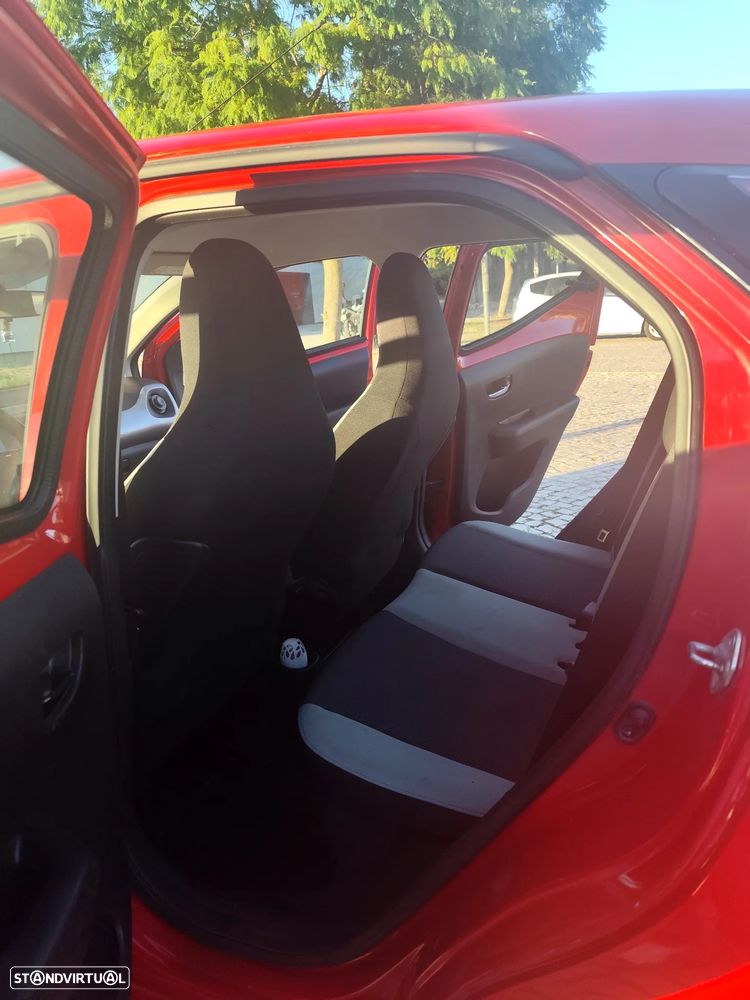 Toyota Aygo X - 42