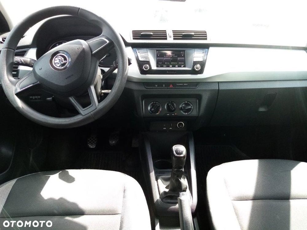 Skoda Fabia 1.0 TSI Ambition - 13
