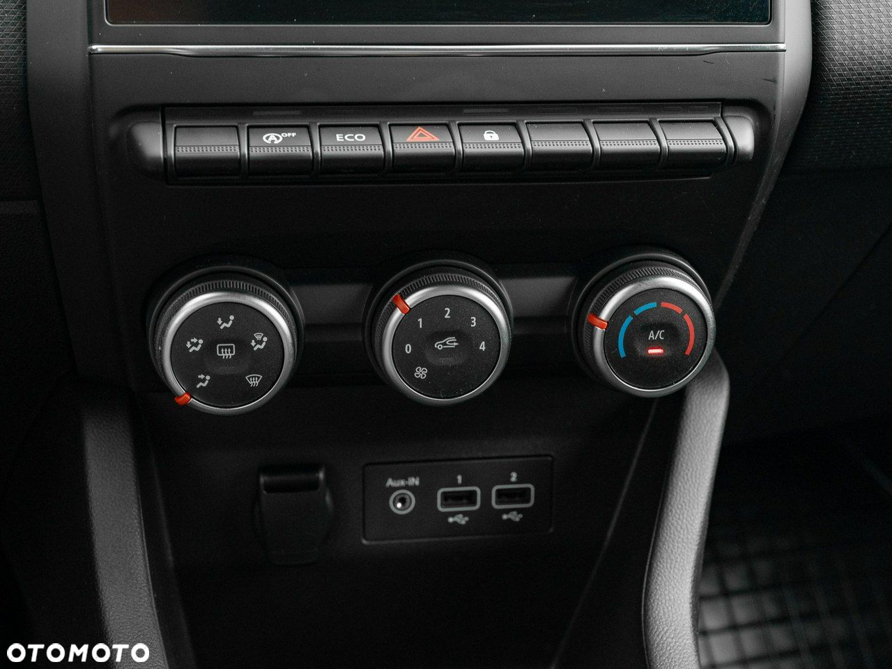 Renault Clio 1.0 TCe Equilibre - 21