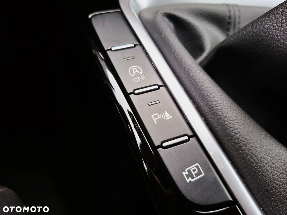 Kia Ceed 1.5 T-GDI Tribute - 23