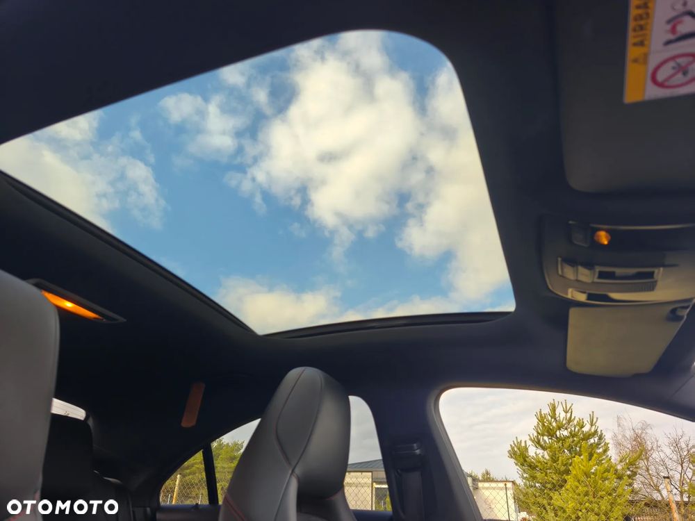 Mercedes-Benz CLA - 15