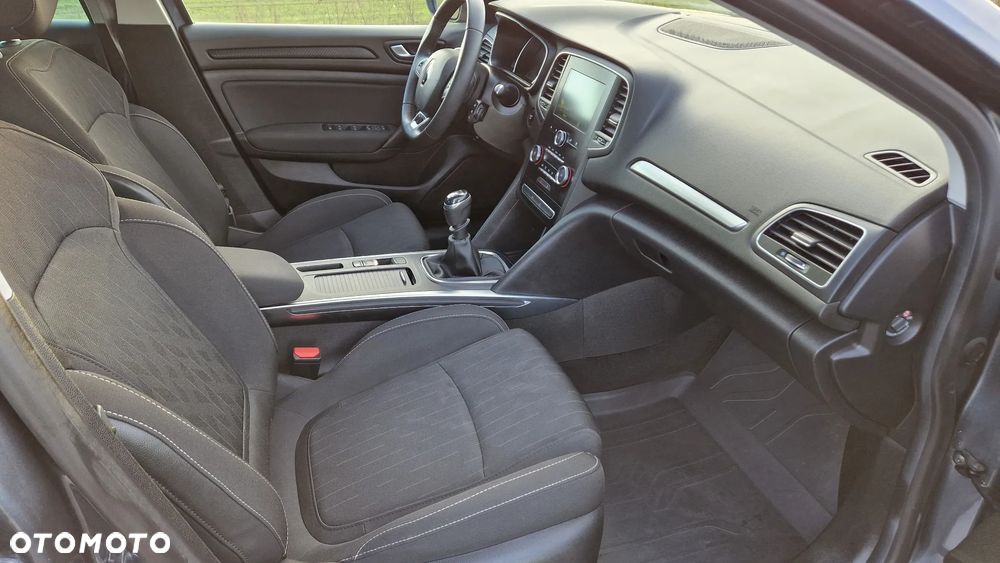Renault Megane 1.3 TCe FAP Limited - 20