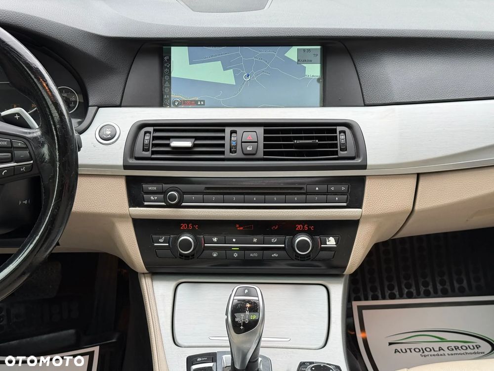 BMW Seria 5 520d Sport-Aut - 15