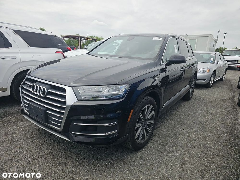 Audi Q7 3.0 TFSI Quattro Tiptronic - 1