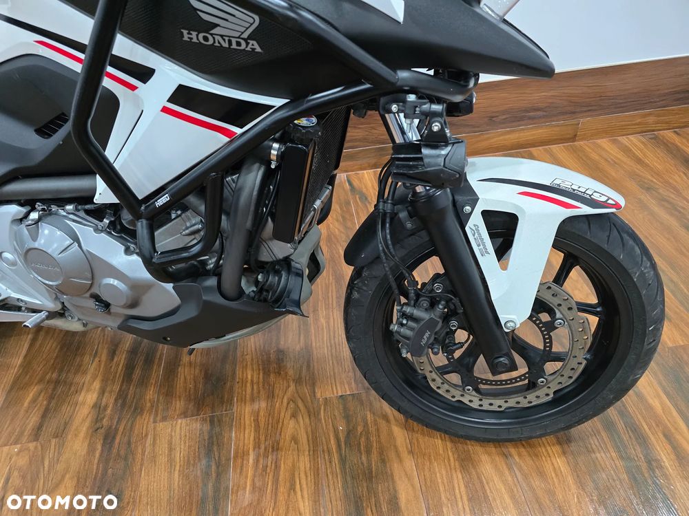 Honda NC - 9