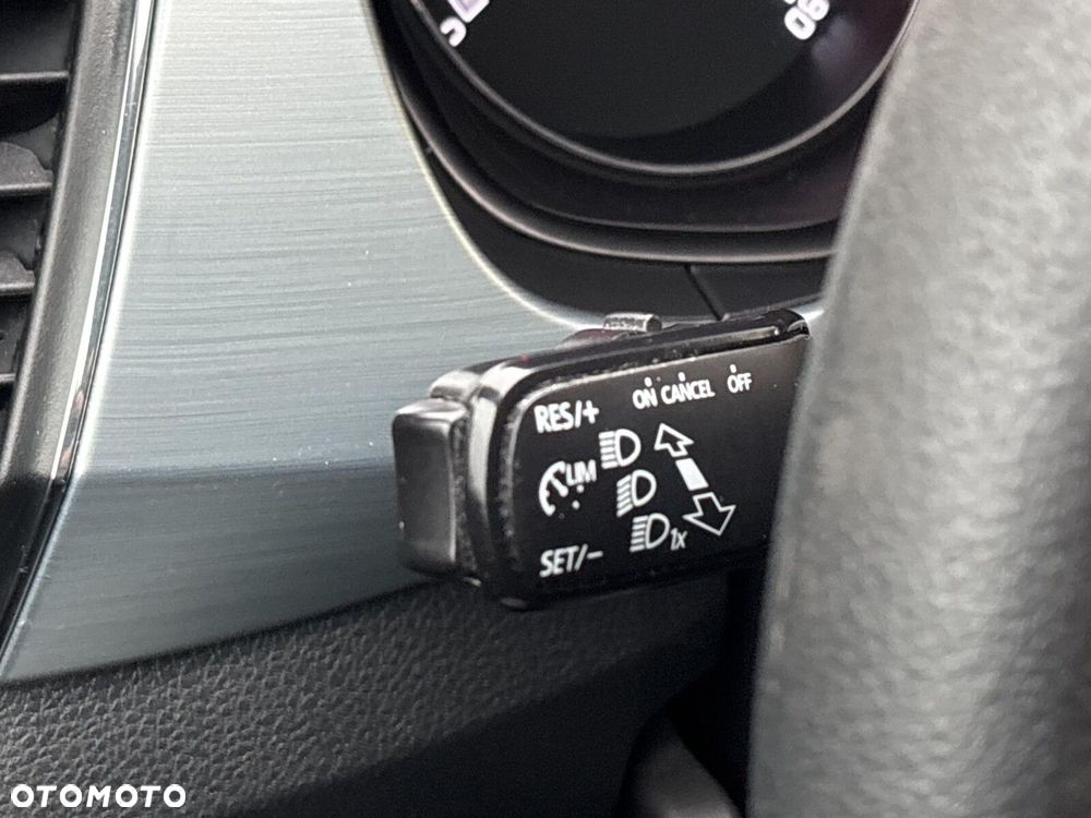 Skoda Fabia 1.0 TSI Ambition - 11