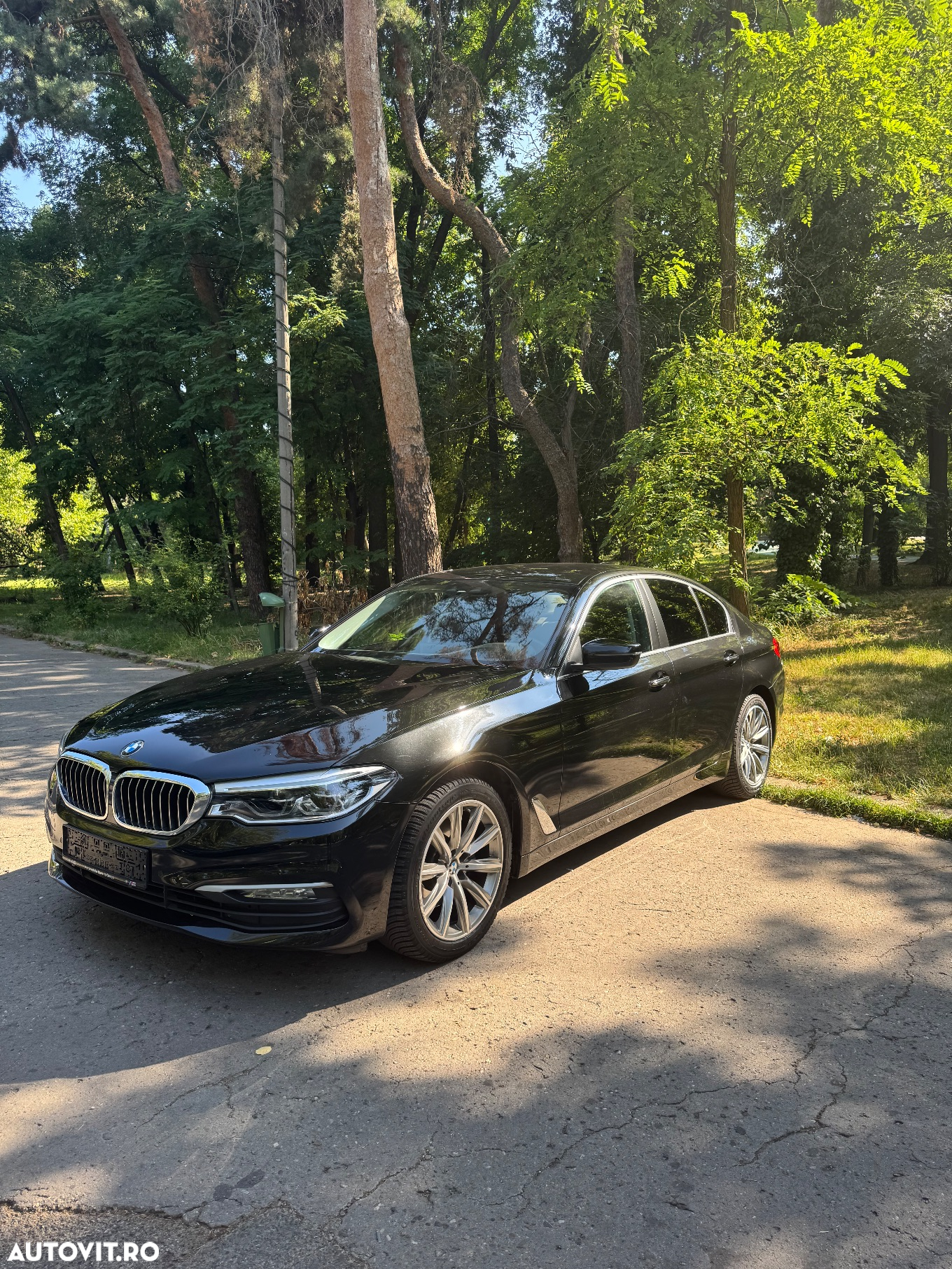 BMW Seria 5 520d Aut. Sport Line - 3