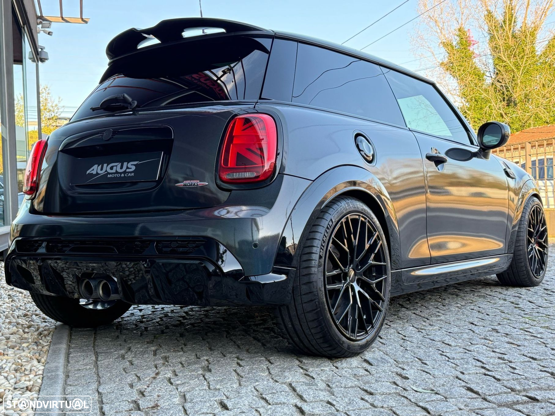 MINI 3 Portas John Cooper Works Auto Desportiva - 3