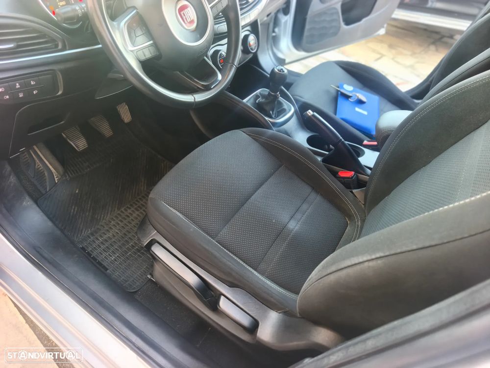 Fiat Tipo Station Wagon 1.3 M-Jet Lounge J17 - 27