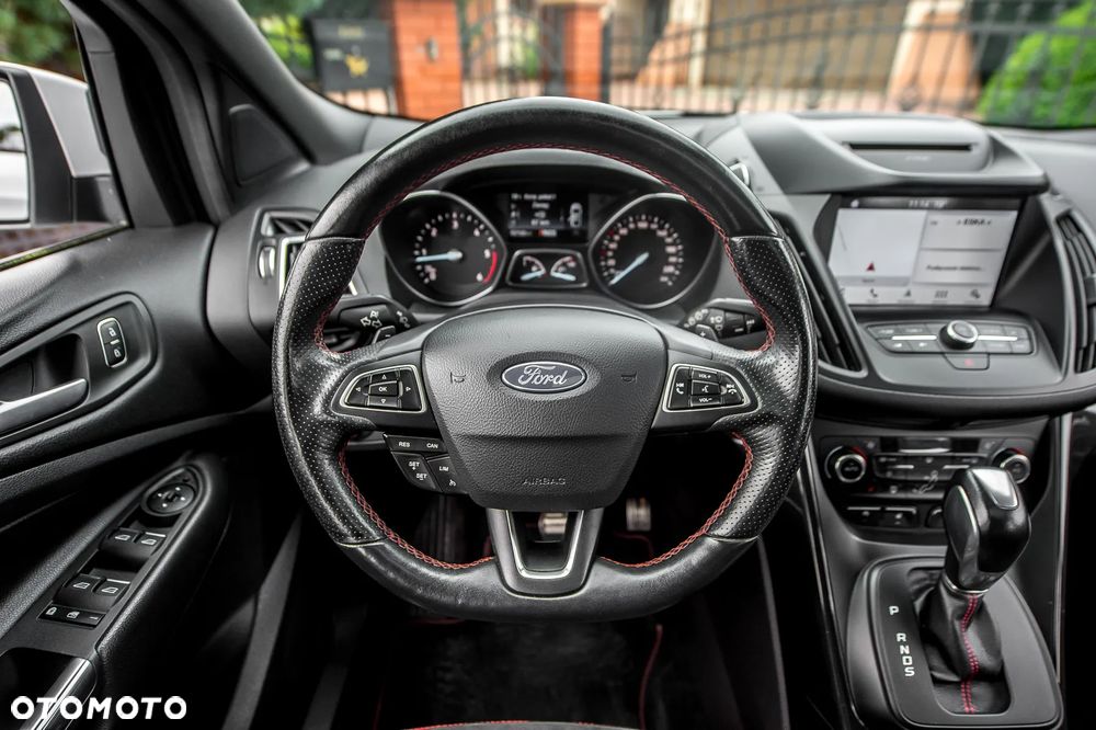 Ford Kuga 2.0 TDCi 4x4 ST-Line - 16