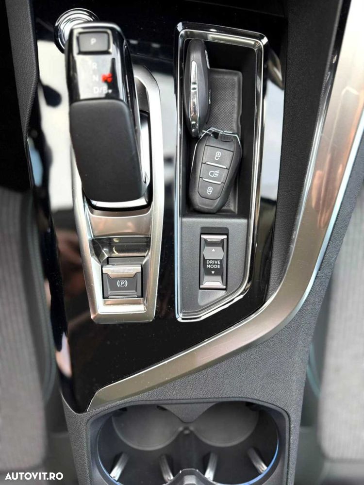 Peugeot 3008 - 27