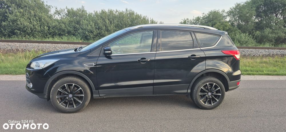 Ford Kuga - 2
