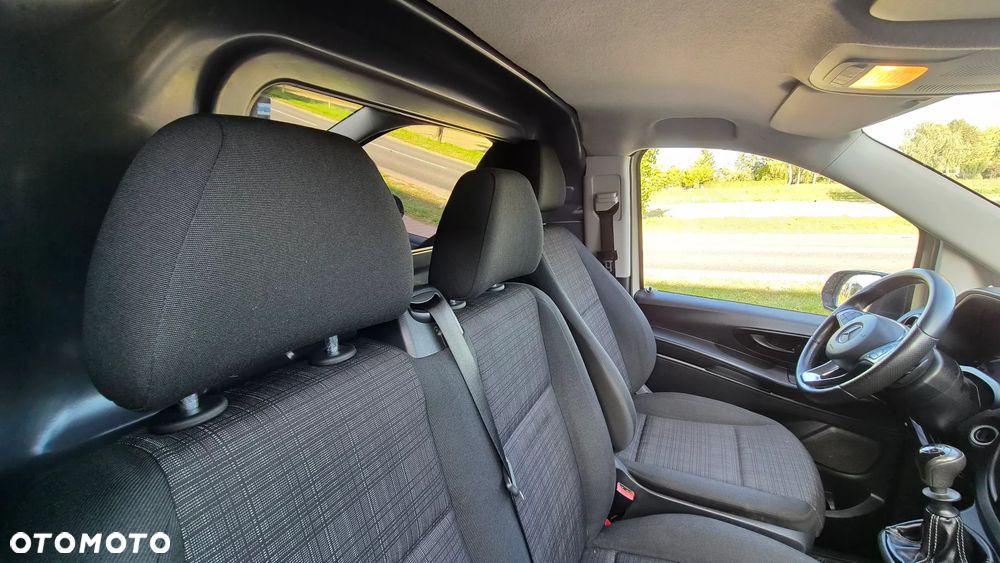 Mercedes-Benz VITO - 16