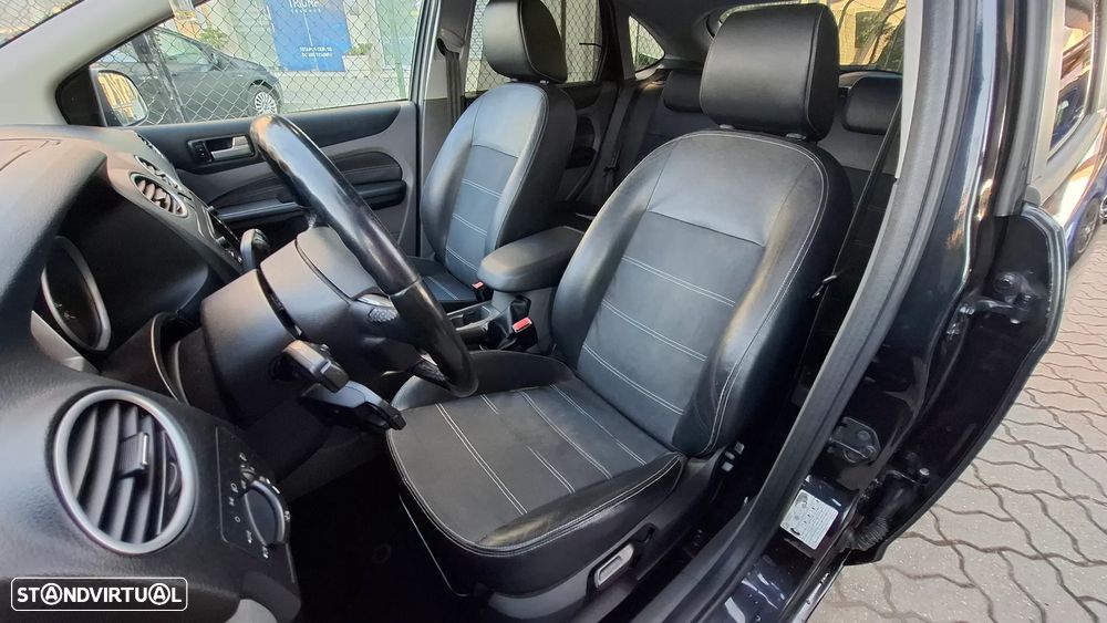 Ford Focus 1.6 TDCi Titanium - 21