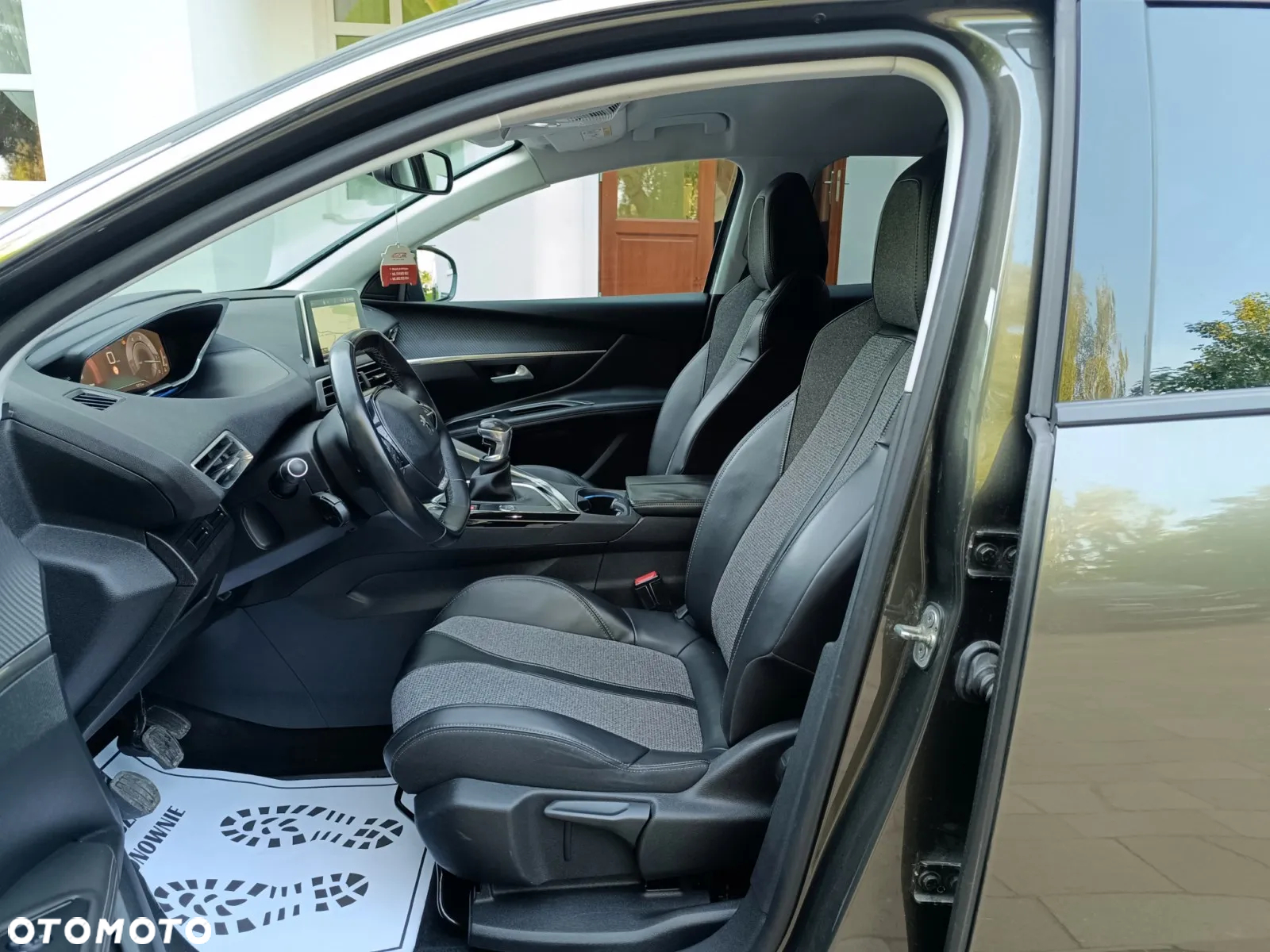 Peugeot 3008 HDi FAP 115 Allure - 24