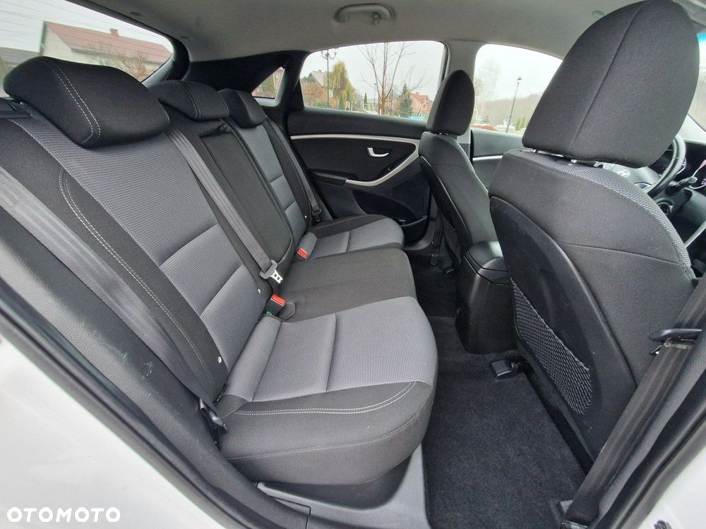 Hyundai i30 - 13