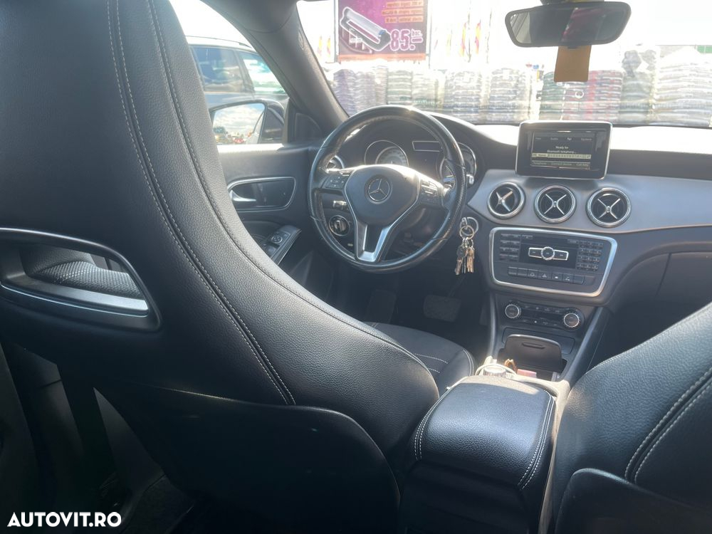 Mercedes-Benz CLA 200 CDI 7G-DCT - 10