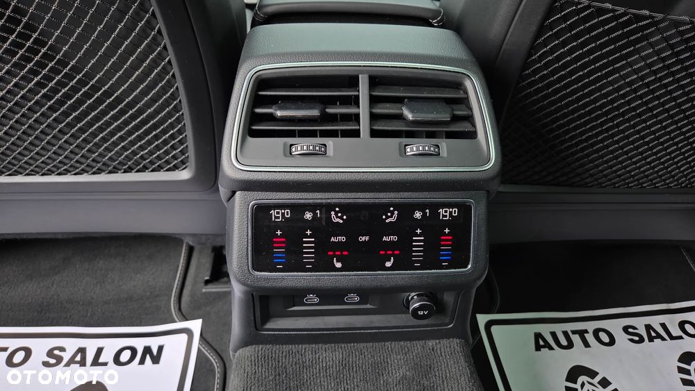 Audi A6 Avant 55 TFSI e quattro S tronic S line - 14