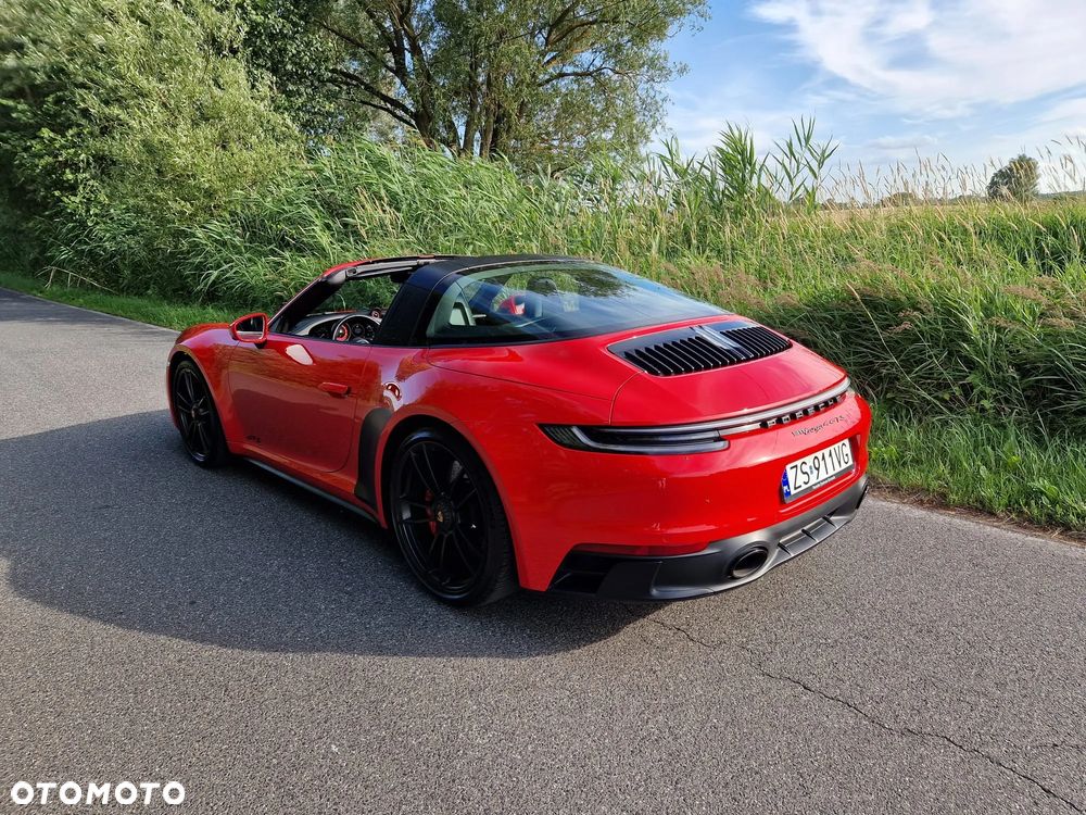 Porsche 911 Targa 4 GTS - 5