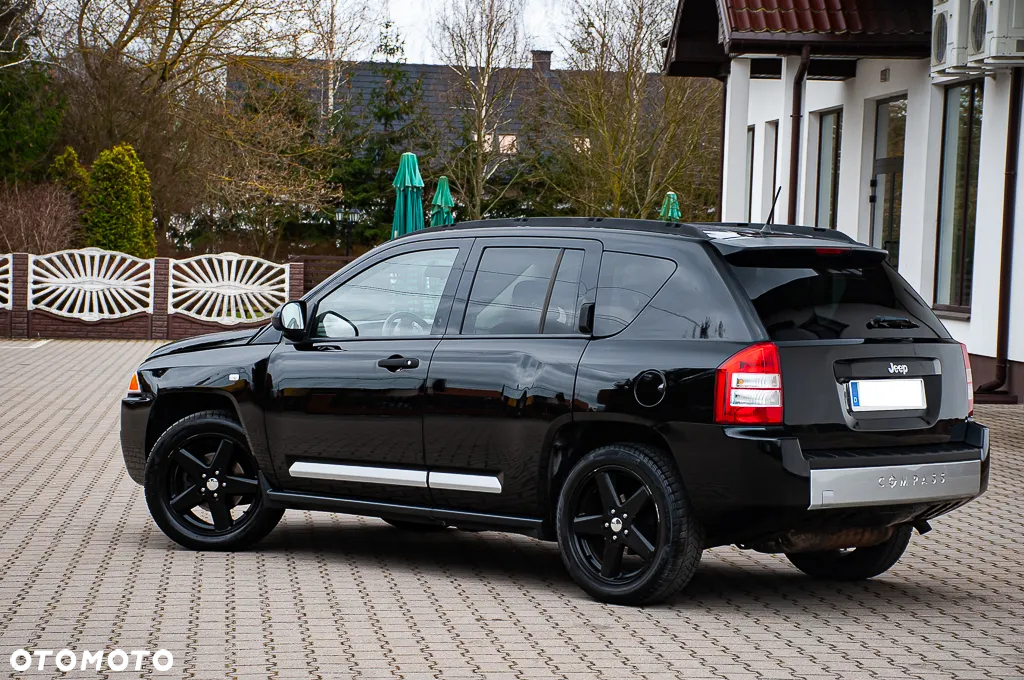 Jeep Compass 2.4 Sport - 17
