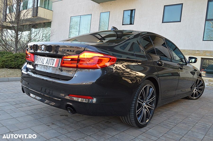 BMW Seria 5 530d xDrive Aut. Luxury Line - 5