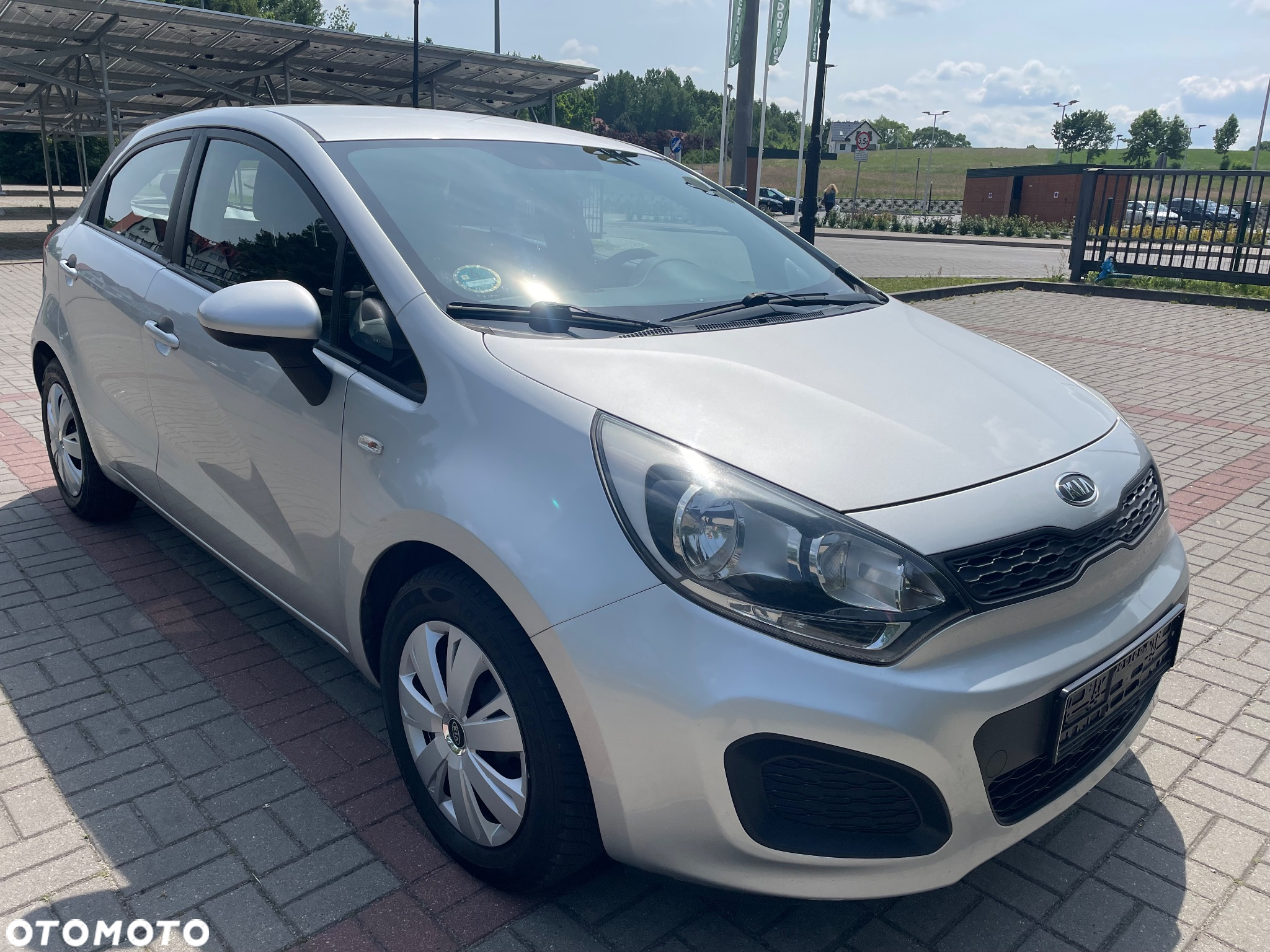 Kia Rio 1.4 L - 2