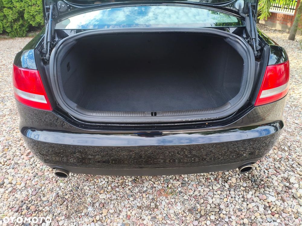 Audi A6 Limousine 2.4 - 15
