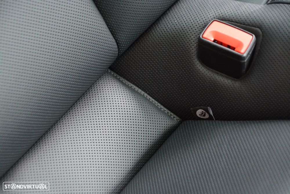 Porsche Panamera Sport Turismo Turbo S E-Hybrid - 42