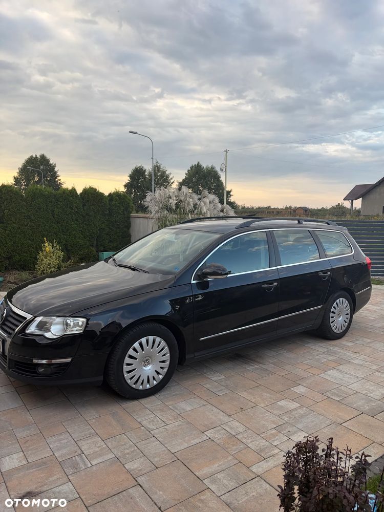 Volkswagen Passat 2.0 TDI DPF 4Motion Comfortline - 3