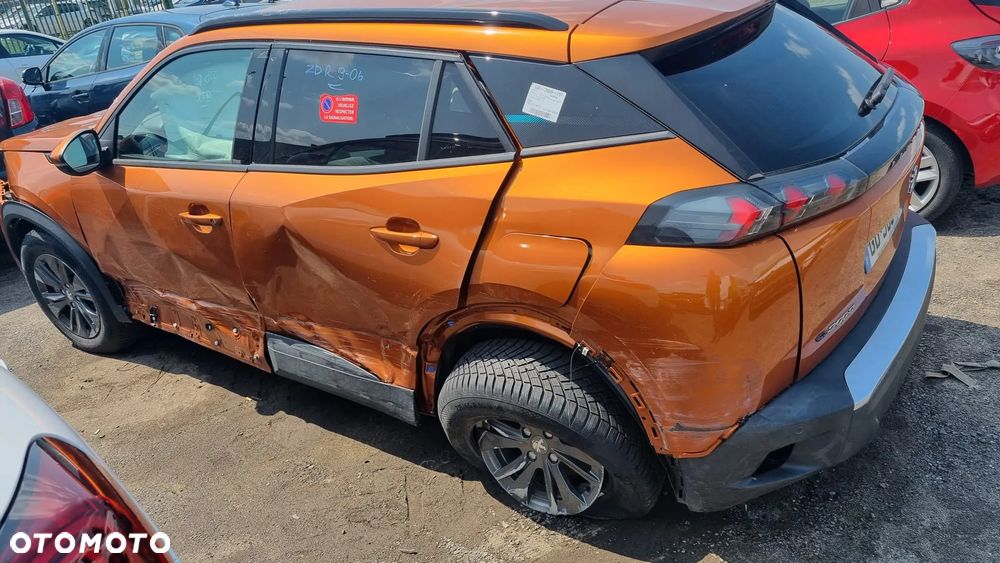 Peugeot 2008 136 Allure - 39