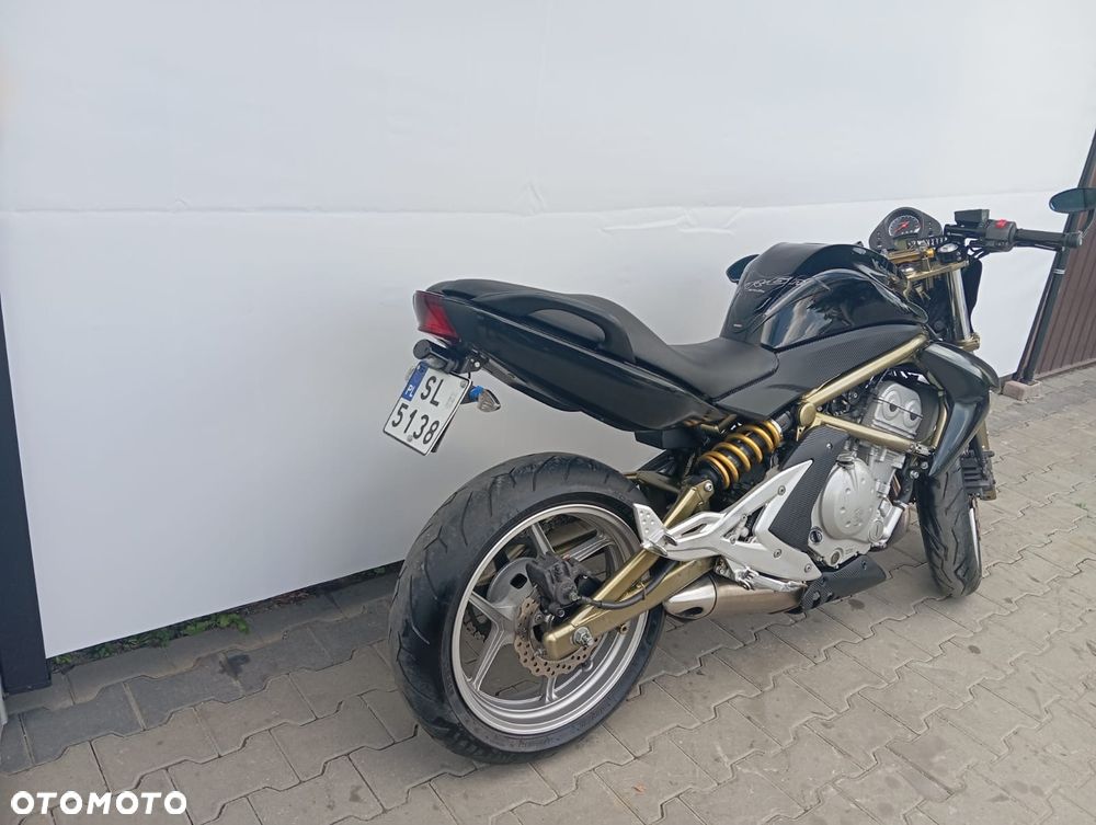 Kawasaki ER - 5