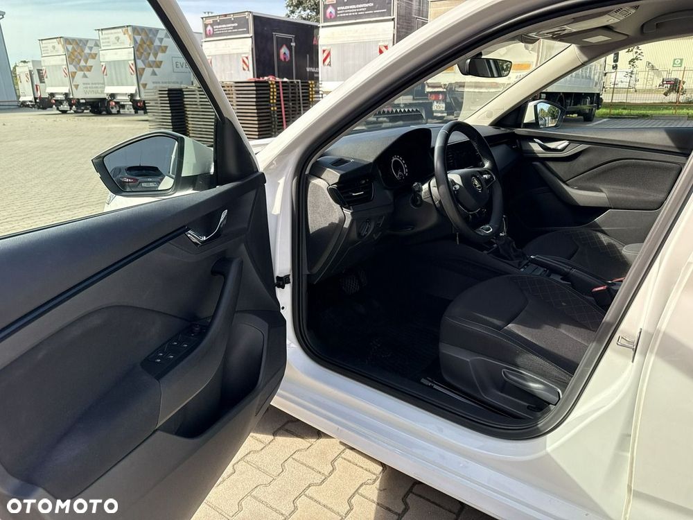 Skoda Kamiq 1.0 TSI Ambition DSG - 10