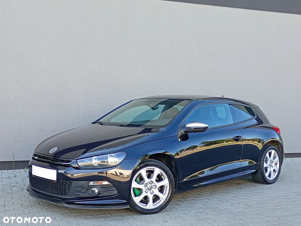 Volkswagen Scirocco 2.0 TDI DSG - 9